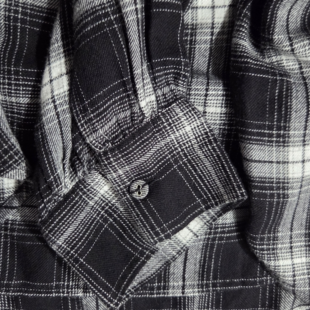Loft Blouse Womens XS Long Sleeve Plaid Black White Henley Viscose Blend EUC - Picture 7 of 9